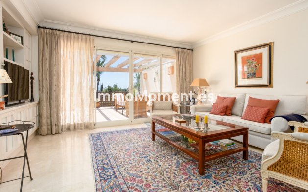 Reventa - Apartamento - Marbella - Río Real