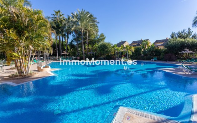 Reventa - Apartamento - Marbella - Río Real
