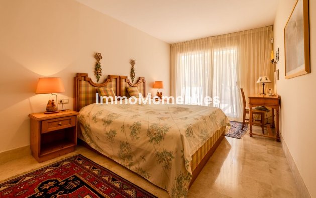 Reventa - Apartamento - Marbella - Río Real