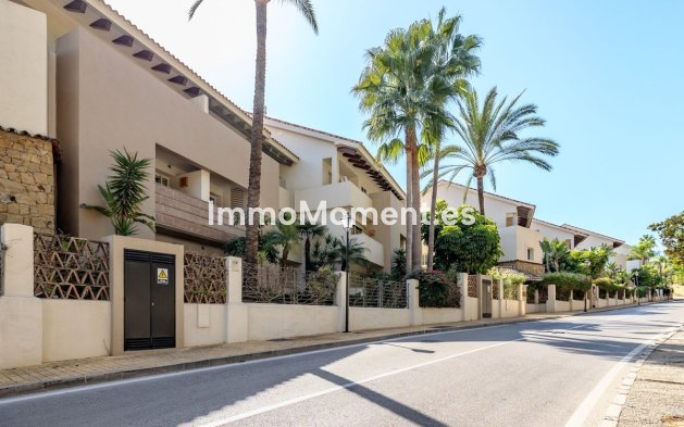 Reventa - Apartamento - Marbella - Río Real