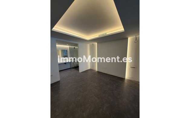 Wiederverkauf - Wohnung - Marbella - Nueva Andalucía