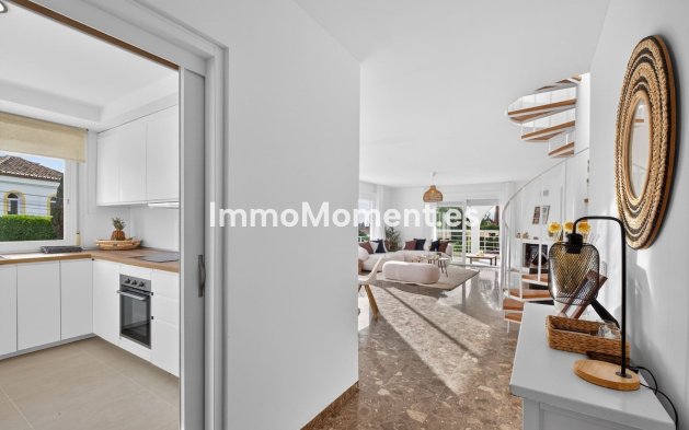 Wiederverkauf - Villa - Marbella - Elviria