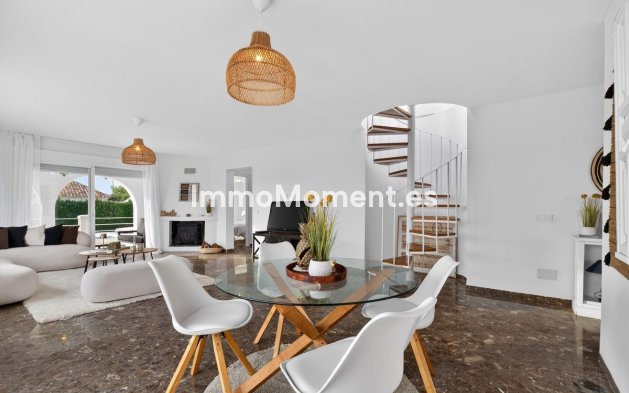 Wiederverkauf - Villa - Marbella - Elviria