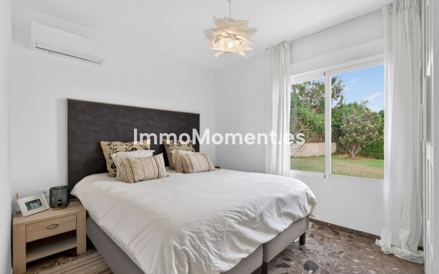 Wiederverkauf - Villa - Marbella - Elviria