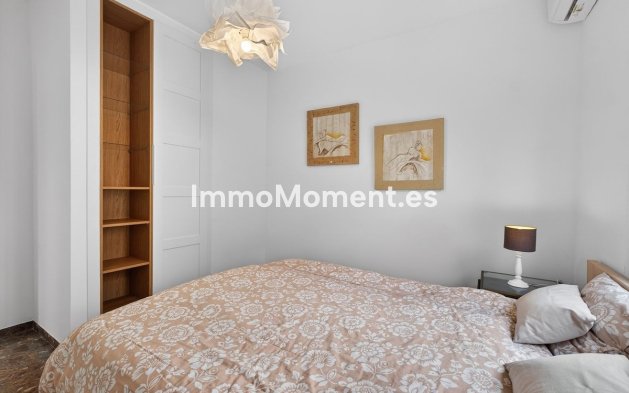 Wiederverkauf - Villa - Marbella - Elviria