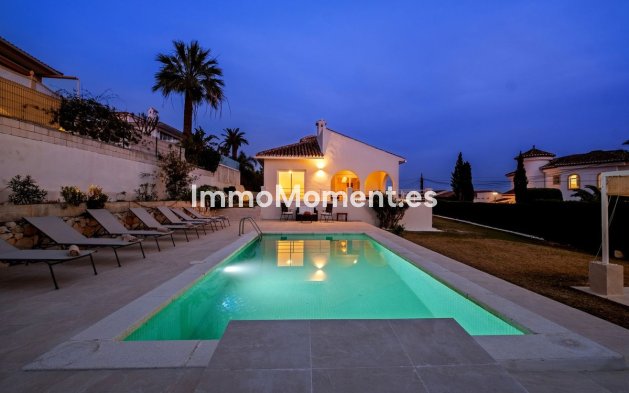 Wiederverkauf - Villa - Marbella - Elviria