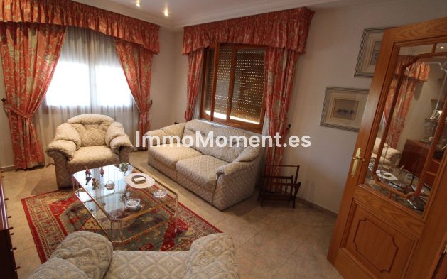 Reventa - Casa de campo - Elche - Valverde