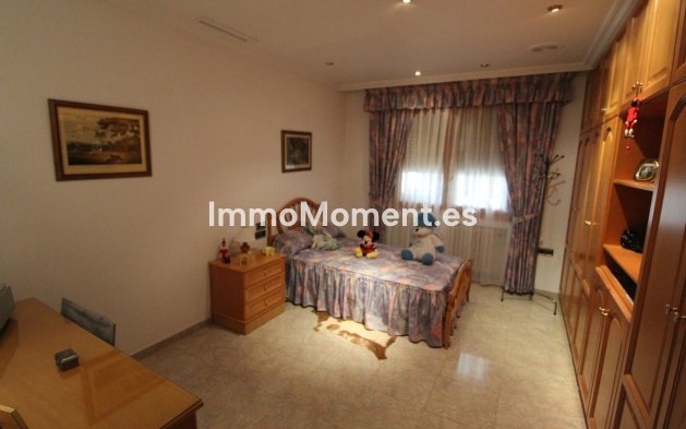 Reventa - Casa de campo - Elche - Valverde