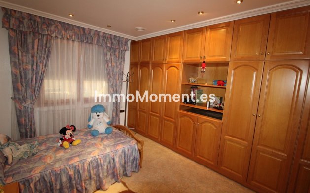 Reventa - Casa de campo - Elche - Valverde