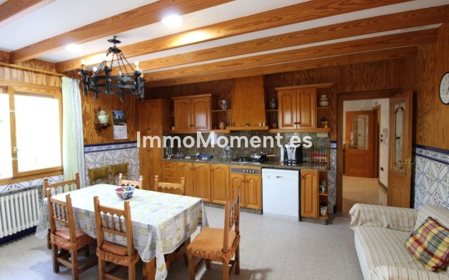 Reventa - Casa de campo - Elche - Valverde