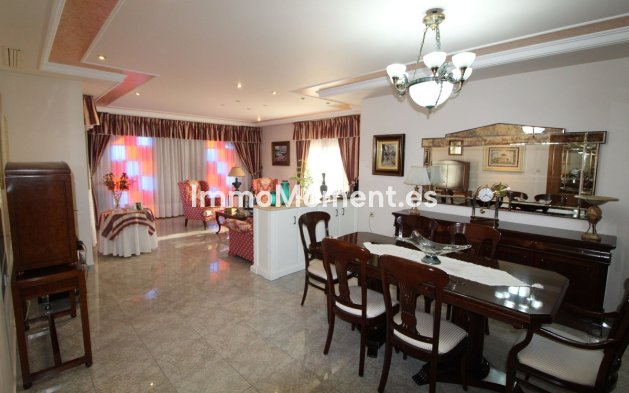 Reventa - Casa de campo - Elche - Valverde