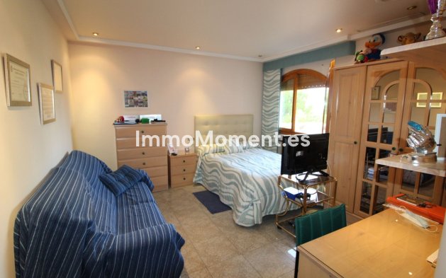 Reventa - Casa de campo - Elche - Valverde