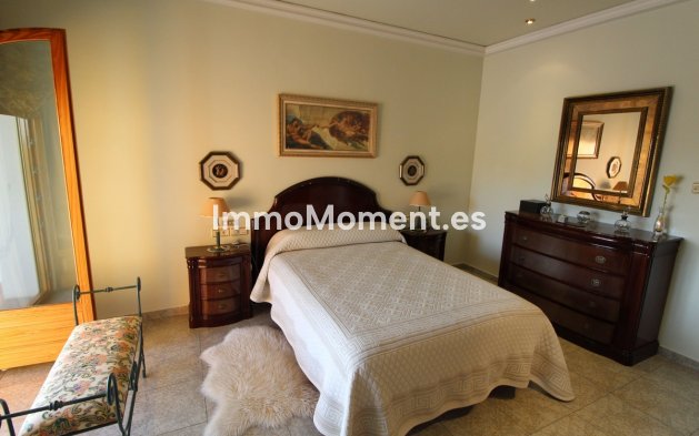 Reventa - Casa de campo - Elche - Valverde