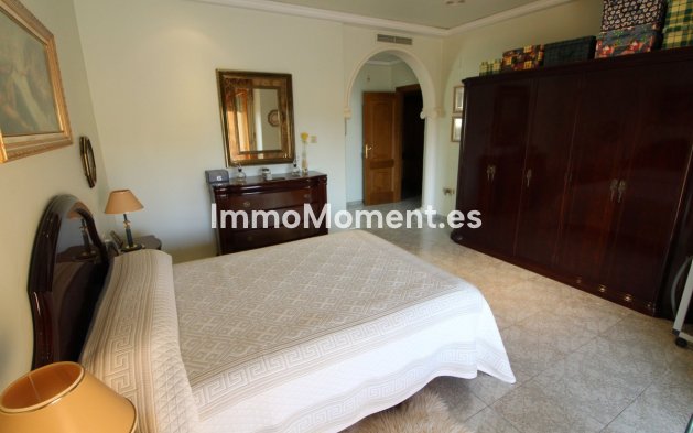 Reventa - Casa de campo - Elche - Valverde