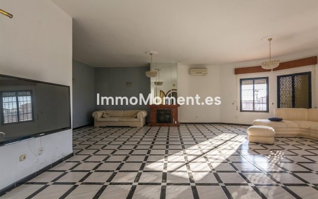 Revente - Villa - Benalmadena - Benalmadena Costa