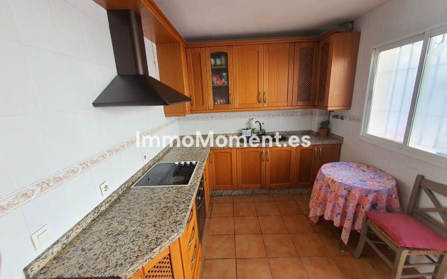 Revente - Maison mitoyenne - Intérieur                       - Churriana