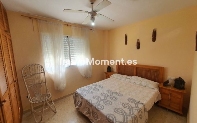 Revente - Maison mitoyenne - Intérieur                       - Churriana