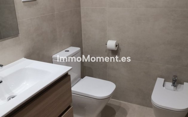 Resale - Apartment - Fuengirola - Fuengirola Centro