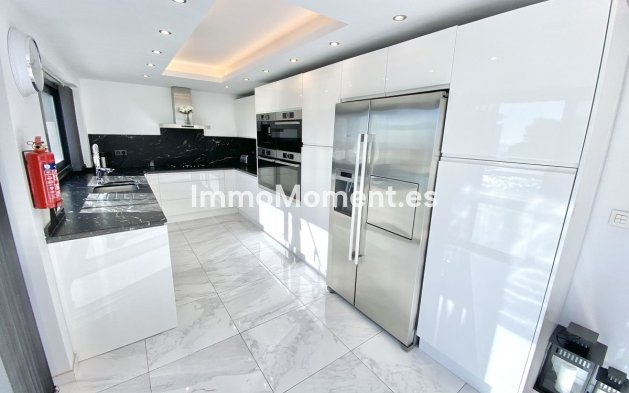 Wiederverkauf - Villa - Benalmadena - Benalmadena Pueblo