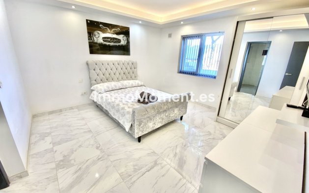 Wiederverkauf - Villa - Benalmadena - Benalmadena Pueblo