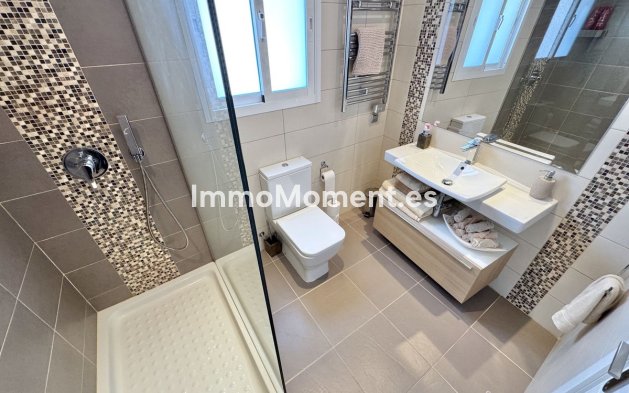 Reventa - Villa independiente - Mijas - Calahonda
