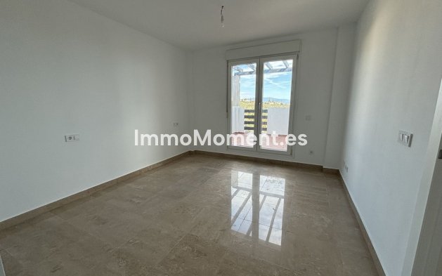 Resale - Apartment - Manilva - La Duquesa