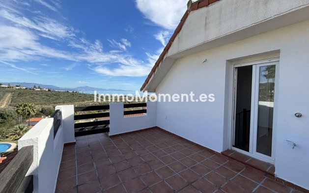 Resale - Apartment - Manilva - La Duquesa