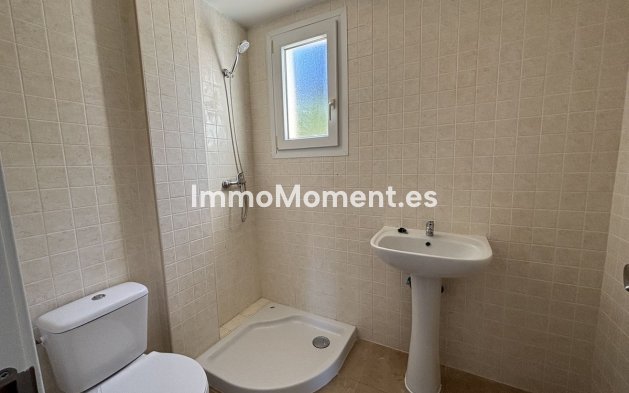 Resale - Apartment - Manilva - La Duquesa