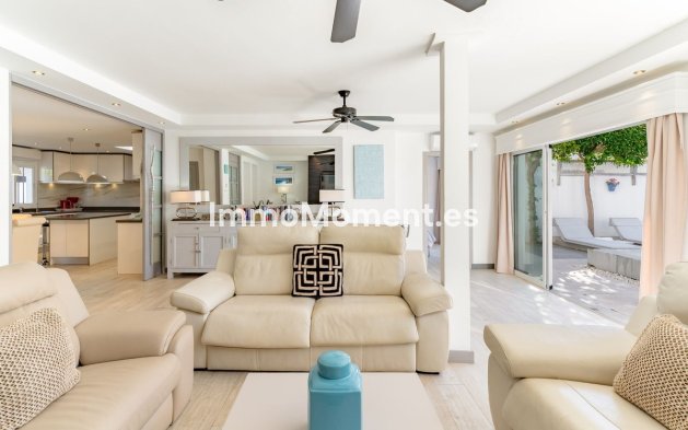 Wiederverkauf - Villa - Estepona  - Estepona Centro