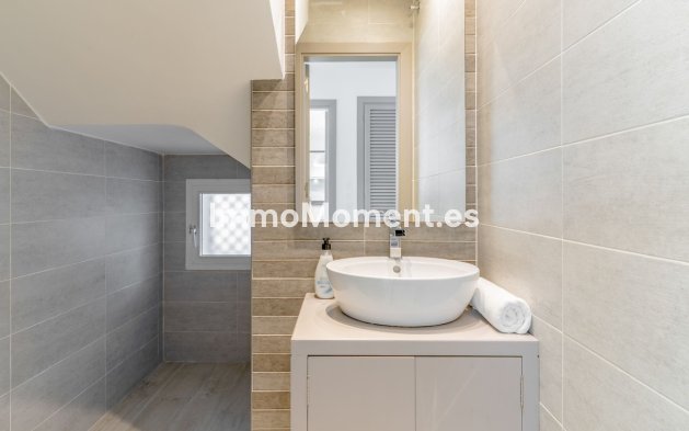 Wiederverkauf - Villa - Estepona  - Estepona Centro