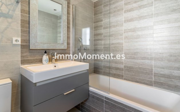 Wiederverkauf - Villa - Estepona  - Estepona Centro