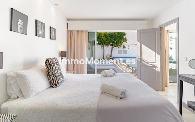 Wiederverkauf - Villa - Estepona  - Estepona Centro