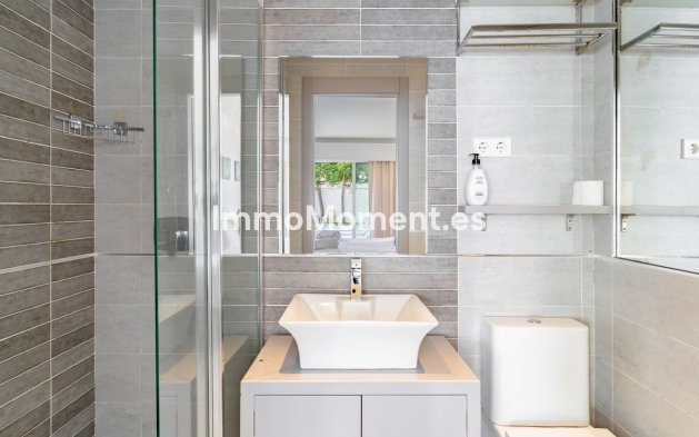 Wiederverkauf - Villa - Estepona  - Estepona Centro