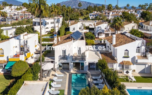 Wiederverkauf - Villa - Estepona  - Estepona Centro