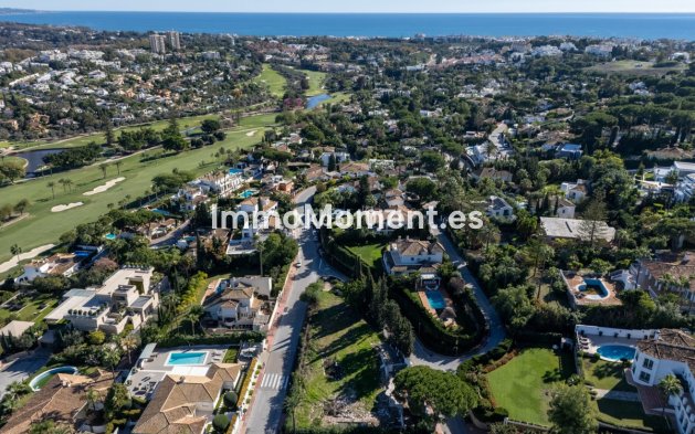 Wiederverkauf - Villa - Marbella - Nueva Andalucía
