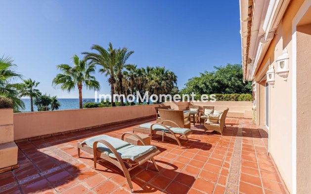 Bestaande woning - Villa - Estepona  - Benamara
