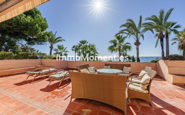 Bestaande woning - Villa - Estepona  - Benamara