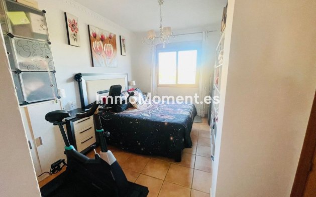 Bestaande woning - Villa - Estepona  - Cancelada