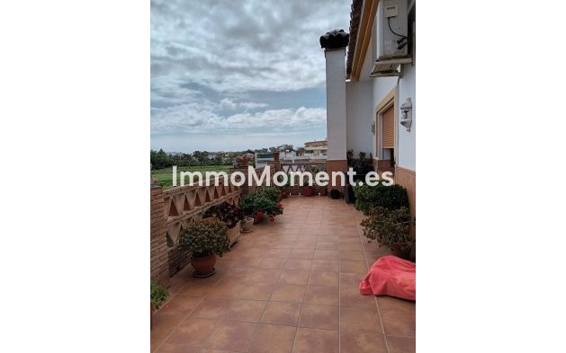 Bestaande woning - Villa - Estepona  - Cancelada