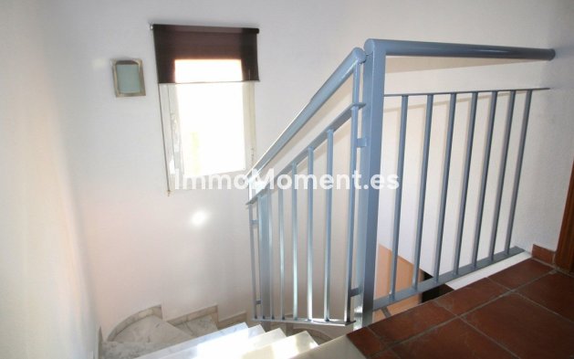 Resale - Villa - Fuengirola - Los Pacos