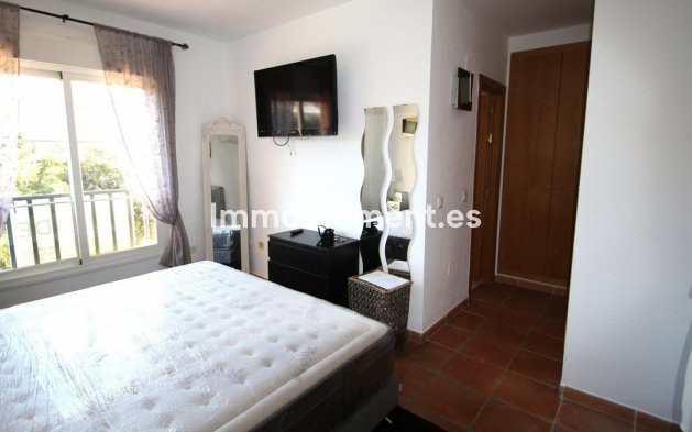Resale - Villa - Fuengirola - Los Pacos