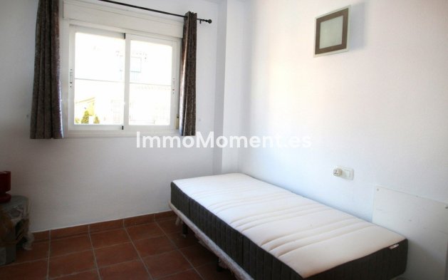 Resale - Villa - Fuengirola - Los Pacos