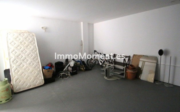 Resale - Villa - Fuengirola - Los Pacos