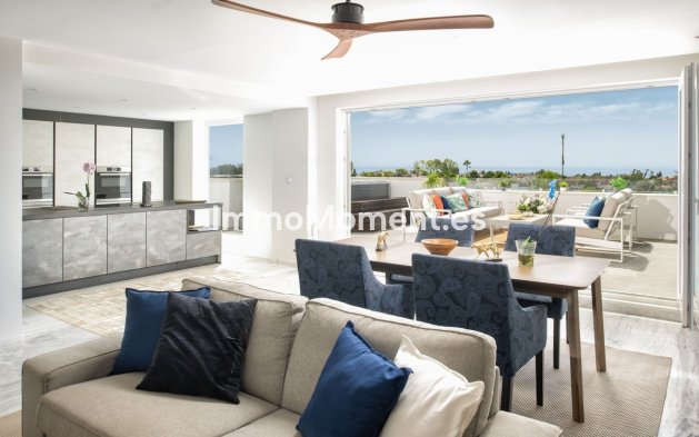 Wiederverkauf - Wohnung - Marbella - Puerto Banús