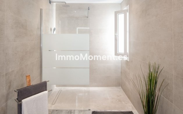 Wiederverkauf - Wohnung - Marbella - Puerto Banús