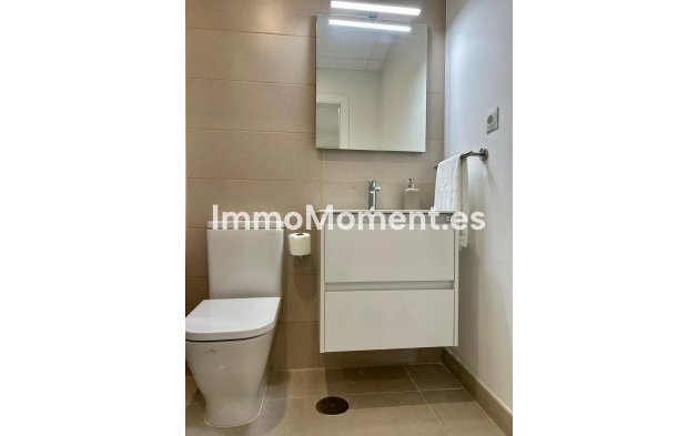 Wiederverkauf - Wohnung - Estepona  - Estepona Centro