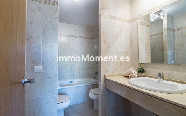 Wiederverkauf - Wohnung - Estepona  - Selwo