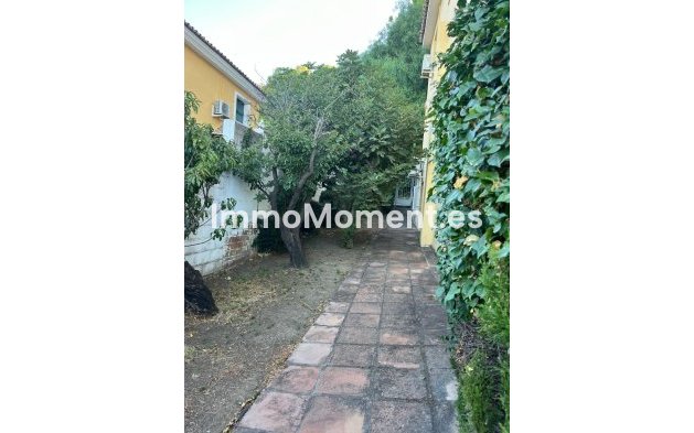 Wiederverkauf - Wohnung - Marbella - Nueva Andalucía