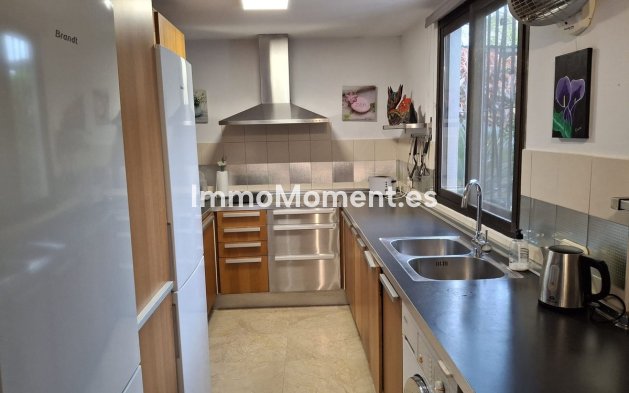 Wiederverkauf - Reihenhaus - Estepona  - New Golden Mile