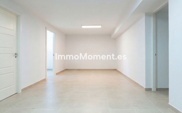 Resale - Villa - Benalmadena - La Capellania